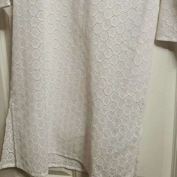 Beautiful like new white cotton Talbots dress or bathing suit cover up size xs - Picture 3 of 9